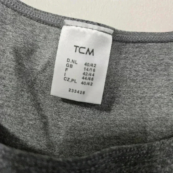 TCM gray tank top! - Picture 2 of 4